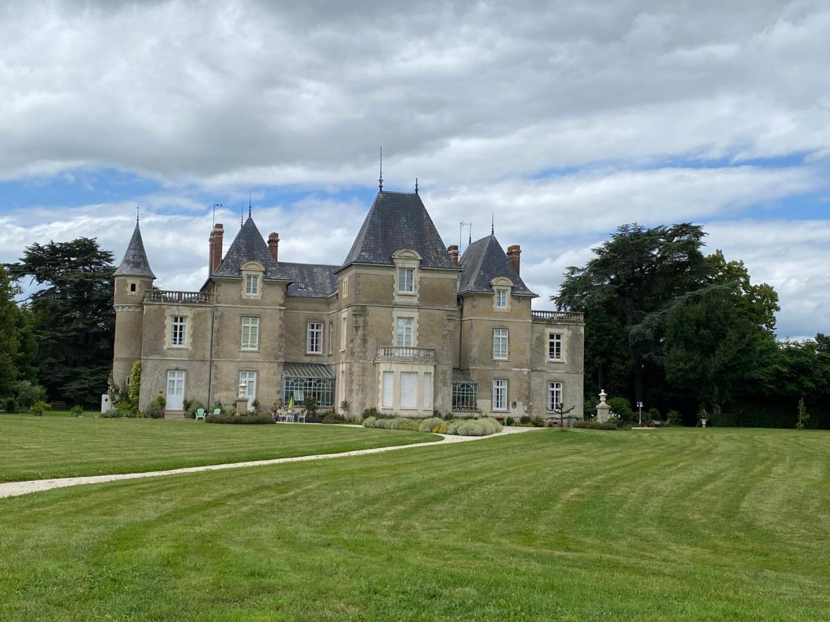 Chateau De St-Fulgent, Gite La Tour Saint-Fulgent Ngoại thất bức ảnh
