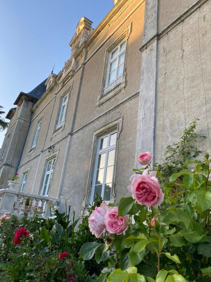 Chateau De St-Fulgent, Gite La Tour Saint-Fulgent Ngoại thất bức ảnh